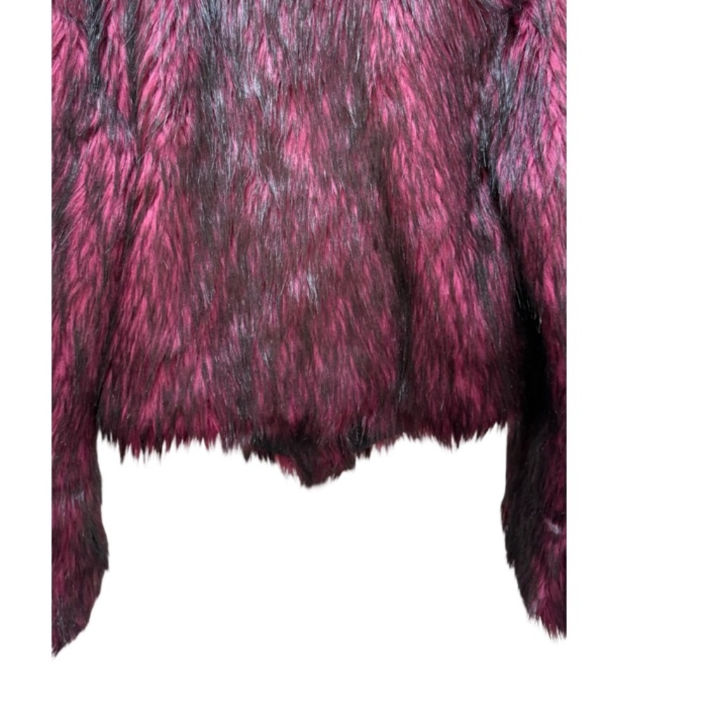 Dramatic Faux Fur Goth Jacket – M - Picture 12 of 17